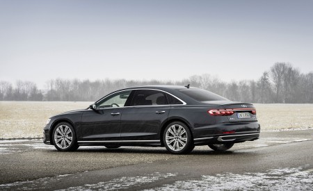 2022 Audi A8 L (Color: Manhattan Grey) Rear Three-Quarter Wallpapers 450x275 (91)