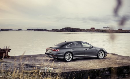 2022 Audi A8 L (Color: Manhattan Grey) Side Wallpapers 450x275 (46)