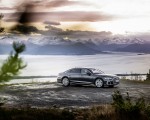 2022 Audi A8 L (Color: Manhattan Grey) Side Wallpapers 150x120 (27)