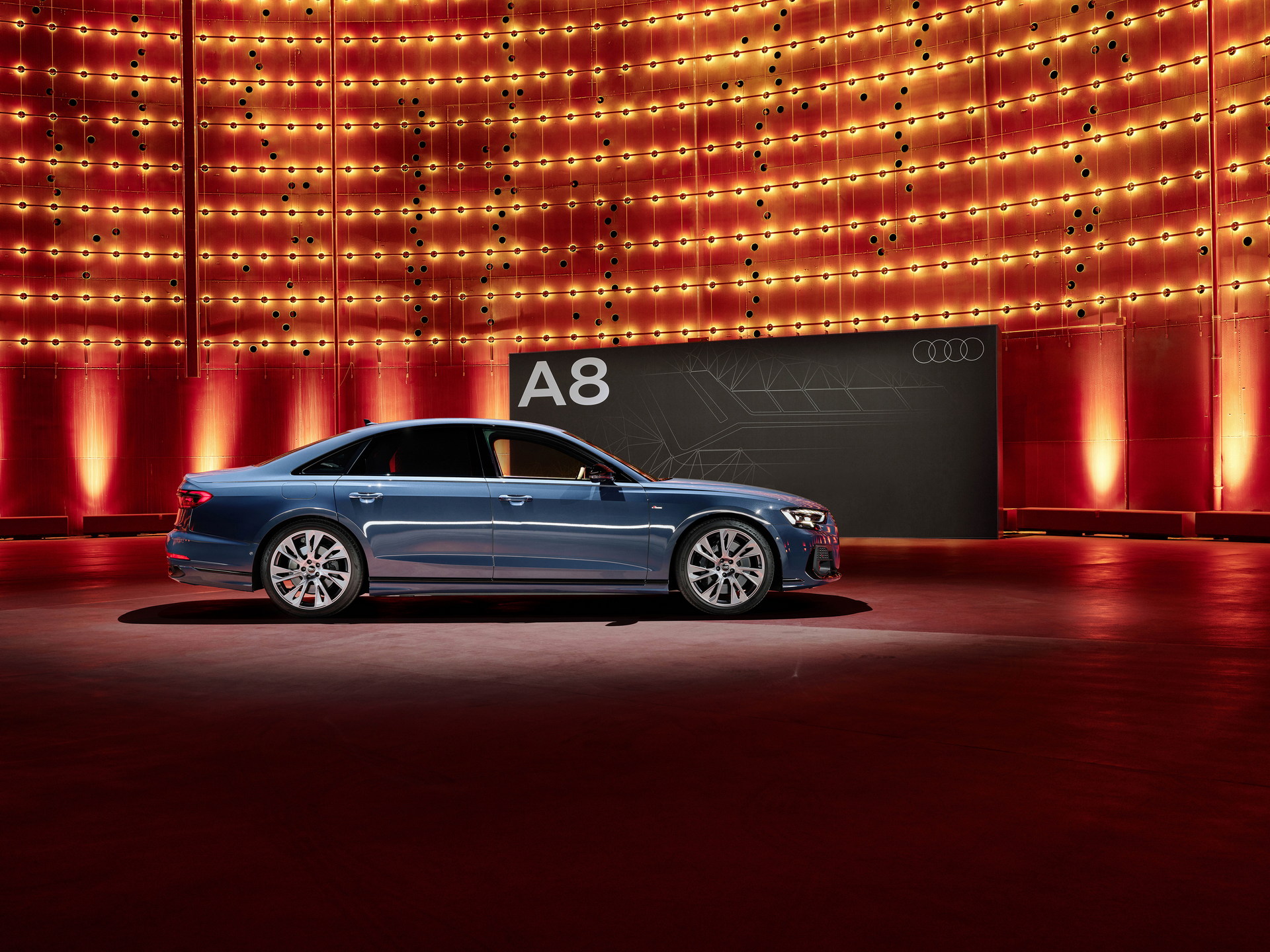 2022 Audi A8 Side Wallpapers #50 of 64