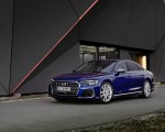 2022 Audi S8 (Color: Ultra Blue) Front Three-Quarter Wallpapers 150x120 (20)