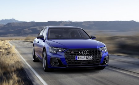 2022 Audi S8 (Color: Ultra Blue) Front Wallpapers 450x275 (2)