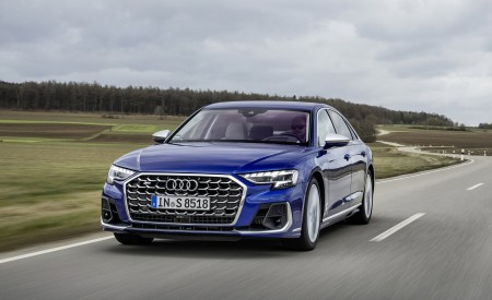 2022 Audi S8 (Color: Ultra Blue) Front Wallpapers 450x275 (14)