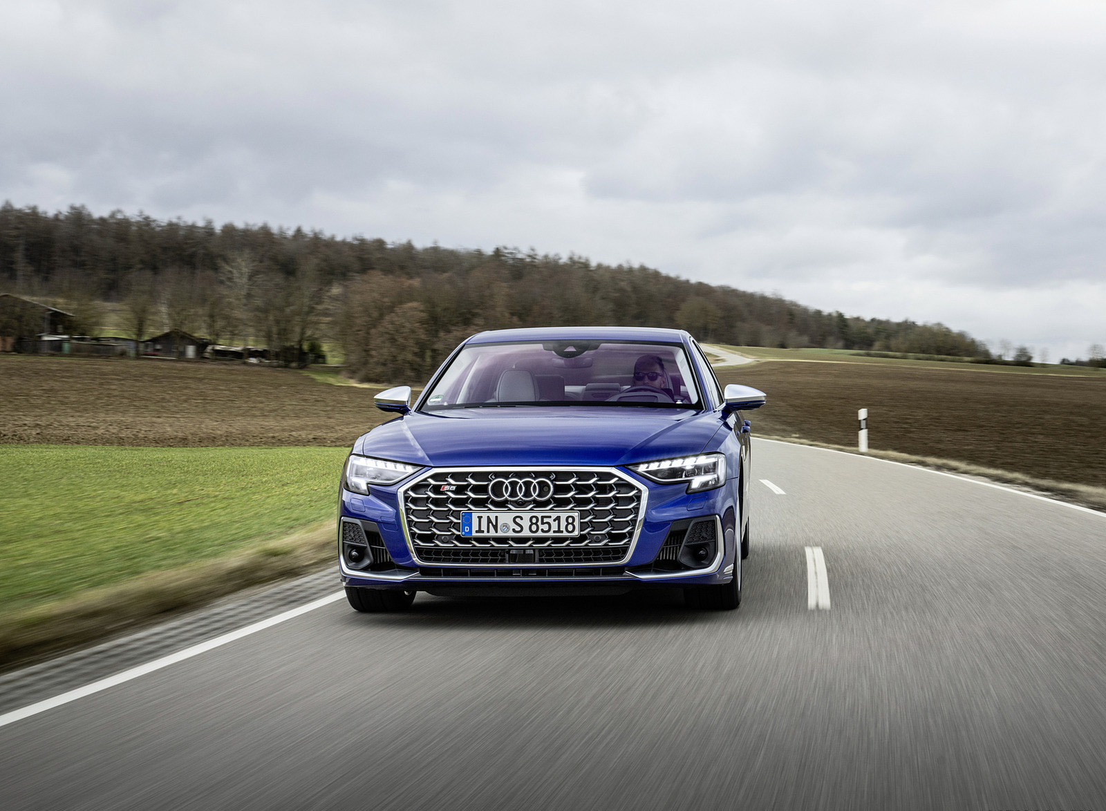 2022 Audi S8 (Color: Ultra Blue) Front Wallpapers #16 of 53