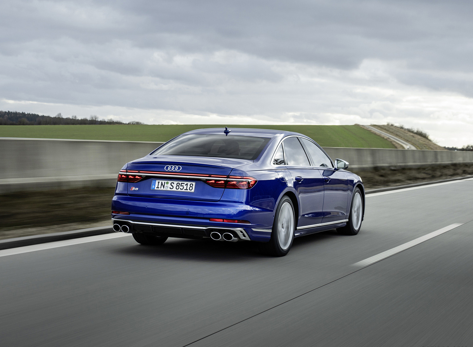 2022 Audi S8 (Color: Ultra Blue) Rear Three-Quarter Wallpapers #13 of 53