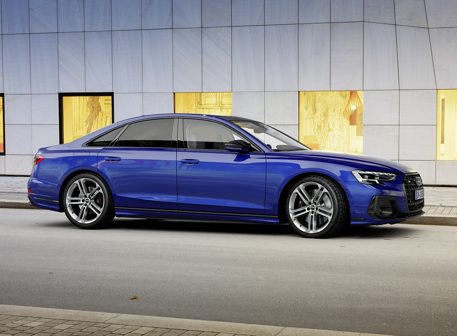 2022 Audi S8 (Color: Ultra Blue) Side Wallpapers (4)