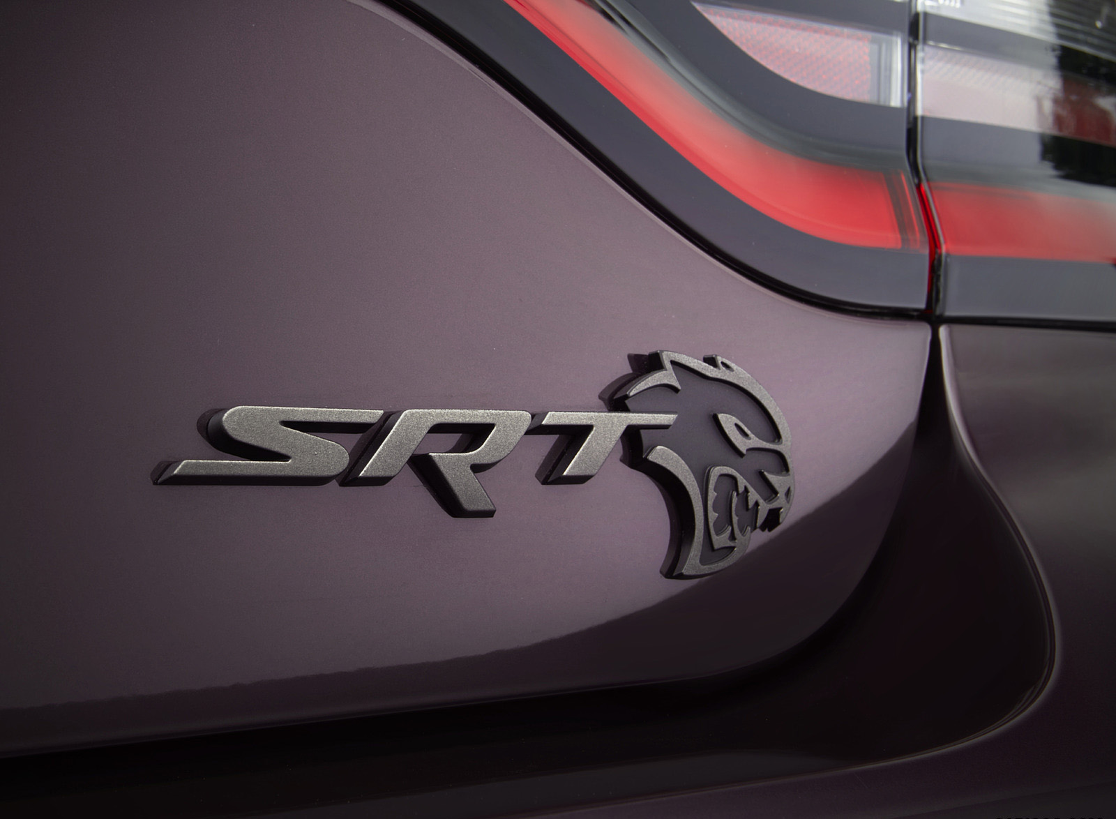 2022 Dodge Challenger SRT Hellcat Redeye Widebody Jailbreak Badge Wallpapers #9 of 14