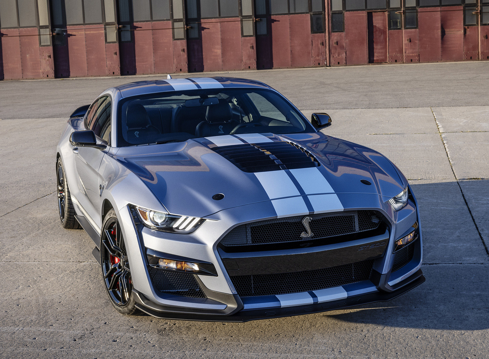 2022 Ford Mustang Shelby GT500 Heritage Edition Front Three-Quarter Wallpapers (1)