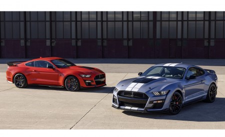 2022 Ford Mustang Shelby GT500 Heritage Edition and GT500 Wallpapers 450x275 (17)