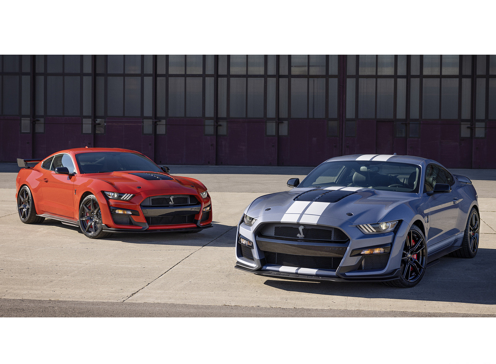 2022 Ford Mustang Shelby GT500 Heritage Edition and GT500 Wallpapers #16 of 27