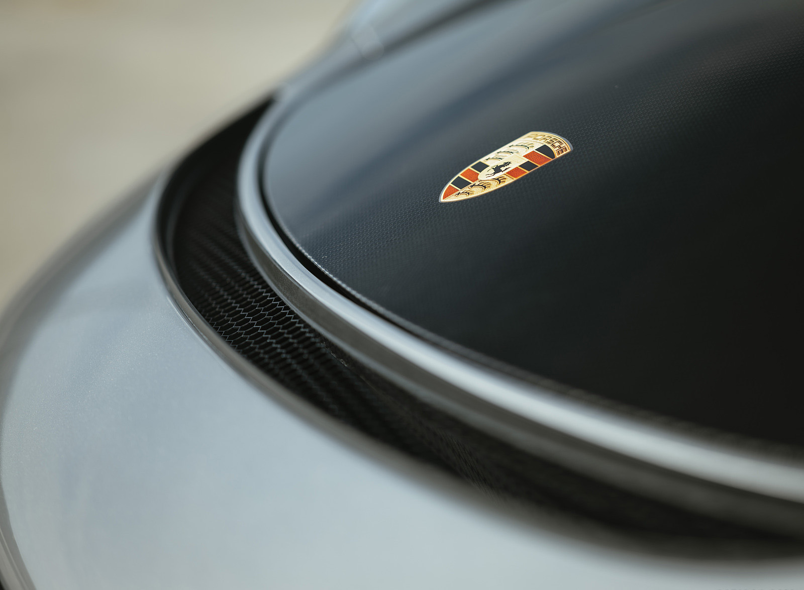 2022 Porsche 718 Cayman GT4 RS (Color: GT Silver Metallic) Detail Wallpapers #344 of 382