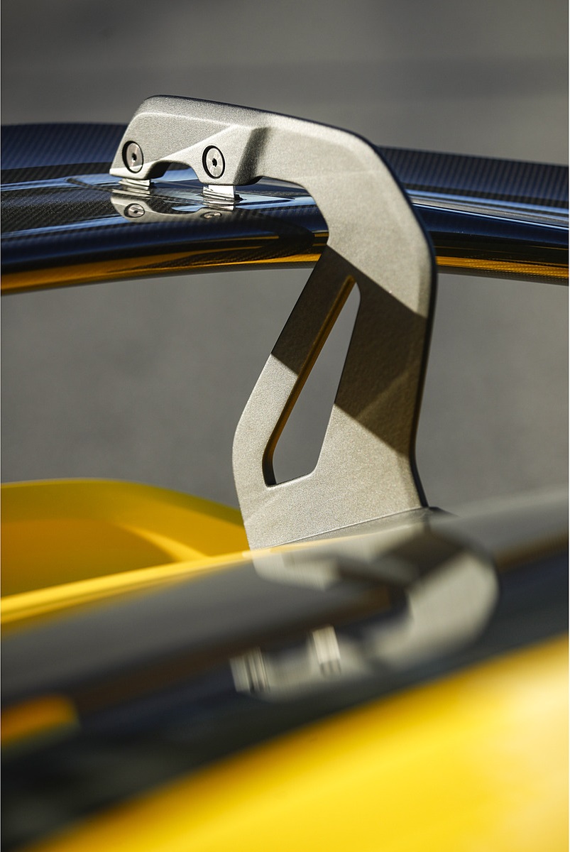 2022 Porsche 718 Cayman GT4 RS (Color: Racing Yellow) Spoiler Wallpapers #281 of 382