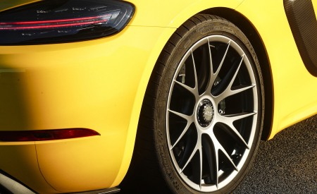2022 Porsche 718 Cayman GT4 RS (Color: Racing Yellow) Wheel Wallpapers 450x275 (276)