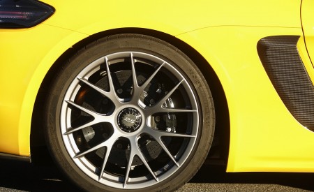 2022 Porsche 718 Cayman GT4 RS (Color: Racing Yellow) Wheel Wallpapers 450x275 (275)