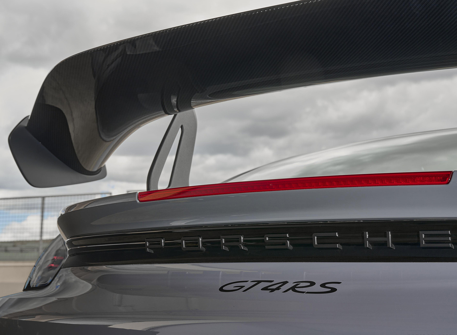 2022 Porsche 718 Cayman GT4 RS Detail Wallpapers #44 of 382