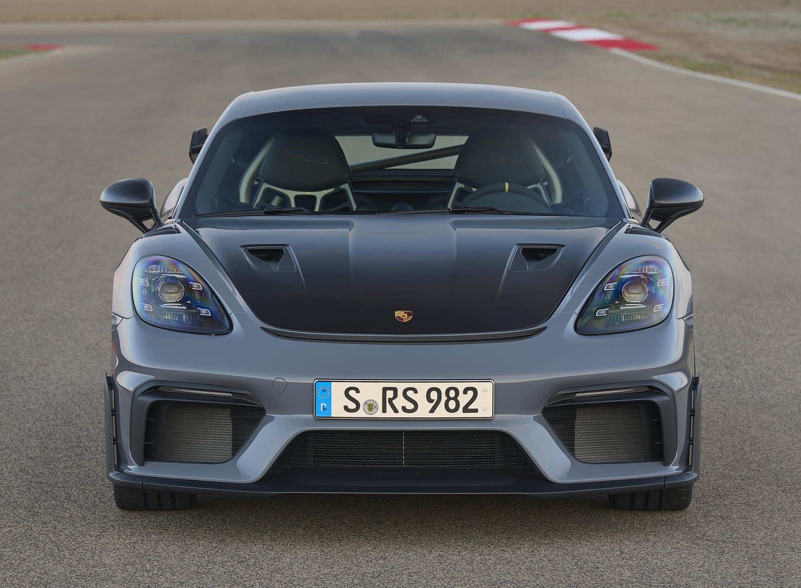 2022 Porsche 718 Cayman GT4 RS Front Wallpapers #34 of 382