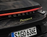 2022 Porsche Panamera 4 E-Hybrid Platinum Edition (Color: Jet Black Metallic) Detail Wallpapers 150x120 (29)