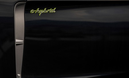 2022 Porsche Panamera 4 E-Hybrid Platinum Edition (Color: Jet Black Metallic) Detail Wallpapers 450x275 (28)