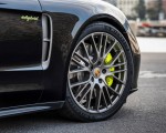 2022 Porsche Panamera 4 E-Hybrid Platinum Edition (Color: Jet Black Metallic) Wheel Wallpapers 150x120 (22)