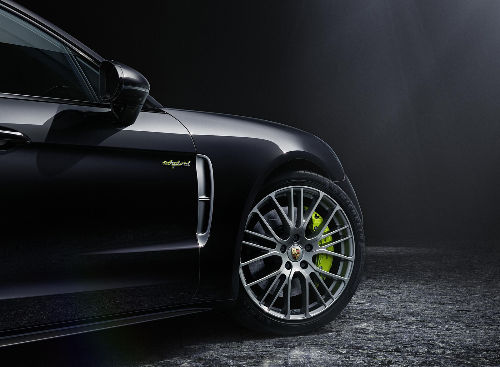 2022 Porsche Panamera Platinum Edition Wheel Wallpapers #39 of 43