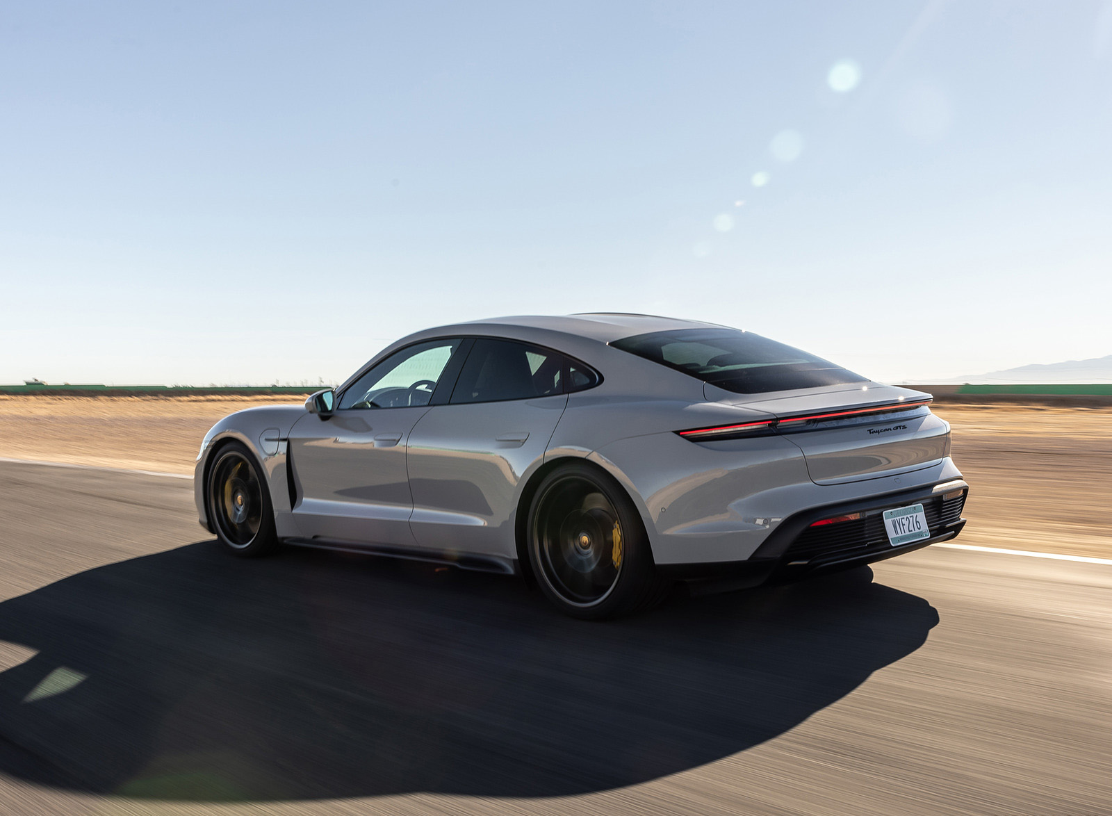 2022 Porsche Taycan GTS (Color: Crayon) Rear Three-Quarter Wallpapers (4)