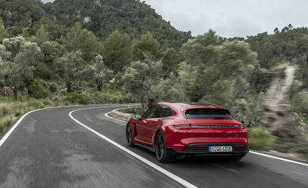 2022 Porsche Taycan GTS Sport Turismo (Color: Carmine Red) Rear Three-Quarter Wallpapers 450x275 (56)