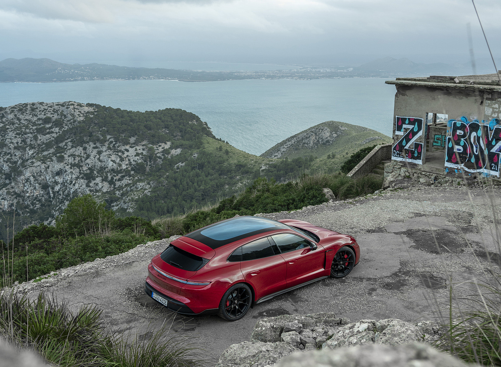 2022 Porsche Taycan GTS Sport Turismo (Color: Carmine Red) Top Wallpapers #97 of 168