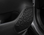 2022 Toyota RAV4 SE Hybrid Interior Detail Wallpapers 150x120