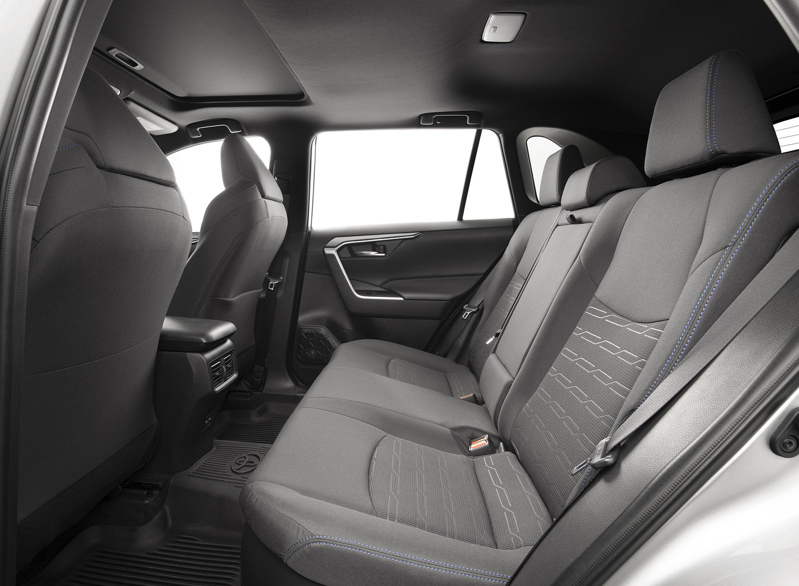 2022 Toyota RAV4 SE Hybrid Interior Rear Seats Wallpapers #27 of 42