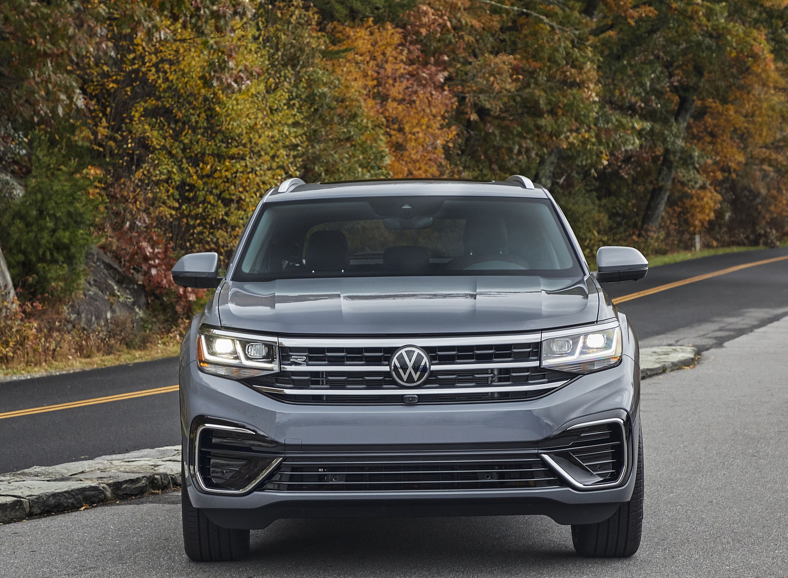 2022 Volkswagen Atlas Cross Sport Front Wallpapers (10)