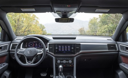 2022 Volkswagen Atlas Cross Sport Interior Cockpit Wallpapers 450x275 (16)