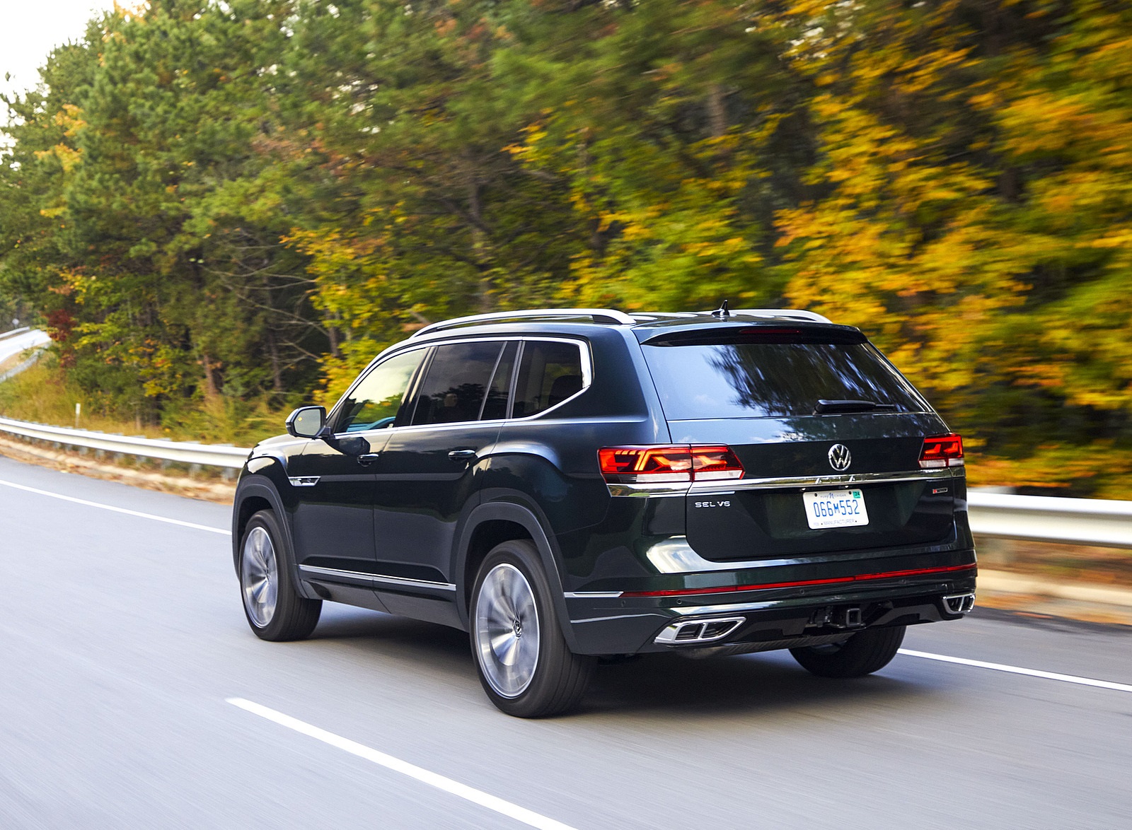 2022 Volkswagen Atlas Rear Three-Quarter Wallpapers #6 of 20