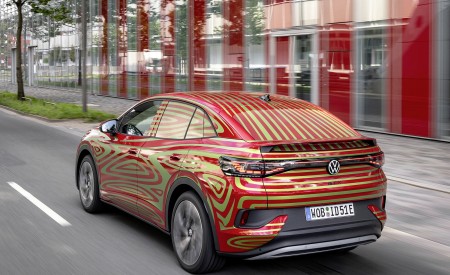 2022 Volkswagen ID.5 GTX Rear Three-Quarter Wallpapers 450x275 (83)
