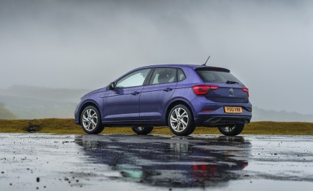 2022 Volkswagen Polo Style (UK-Spec) Rear Three-Quarter Wallpapers 450x275 (18)