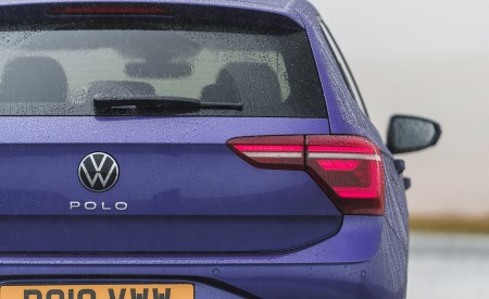2022 Volkswagen Polo Style (UK-Spec) Tail Light Wallpapers 450x275 (24)