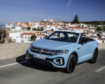 2022 Volkswagen T-Roc Cabriolet Front Three-Quarter Wallpapers 150x120 (22)