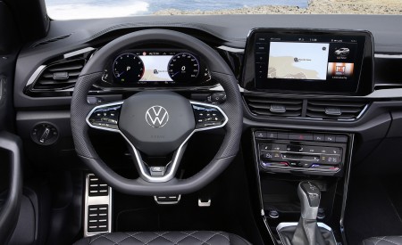 2022 Volkswagen T-Roc Cabriolet Interior Cockpit Wallpapers 450x275 (34)