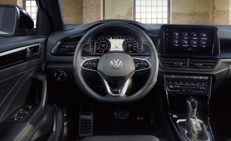 2022 Volkswagen T-Roc Interior Cockpit Wallpapers  450x275 (39)