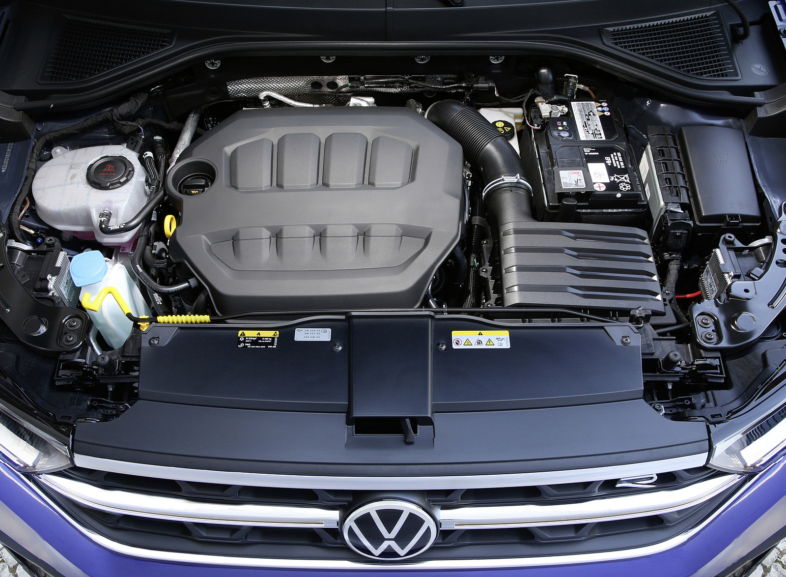 2022 Volkswagen T-Roc R Engine Wallpapers #21 of 41