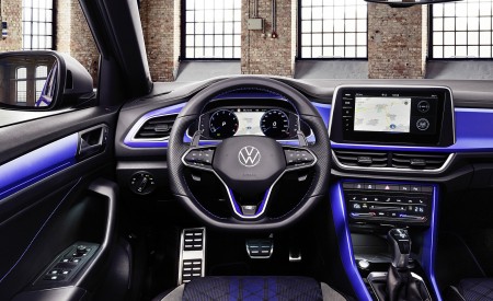 2022 Volkswagen T-Roc R Interior Cockpit Wallpapers 450x275 (34)
