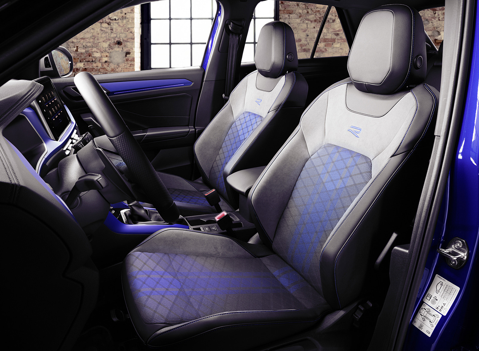 2022 Volkswagen T-Roc R Interior Front Seats Wallpapers #35 of 41