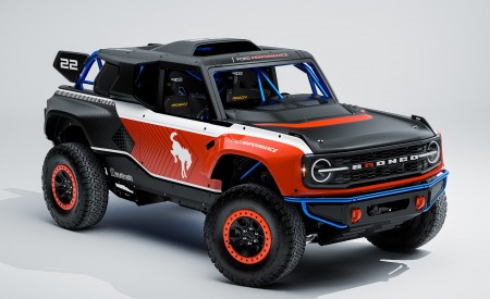 2023 Ford Bronco DR Front Three-Quarter Wallpapers 450x275 (25)