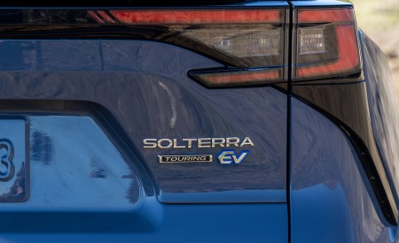 2023 Subaru Solterra Badge Wallpapers 450x275 (71)