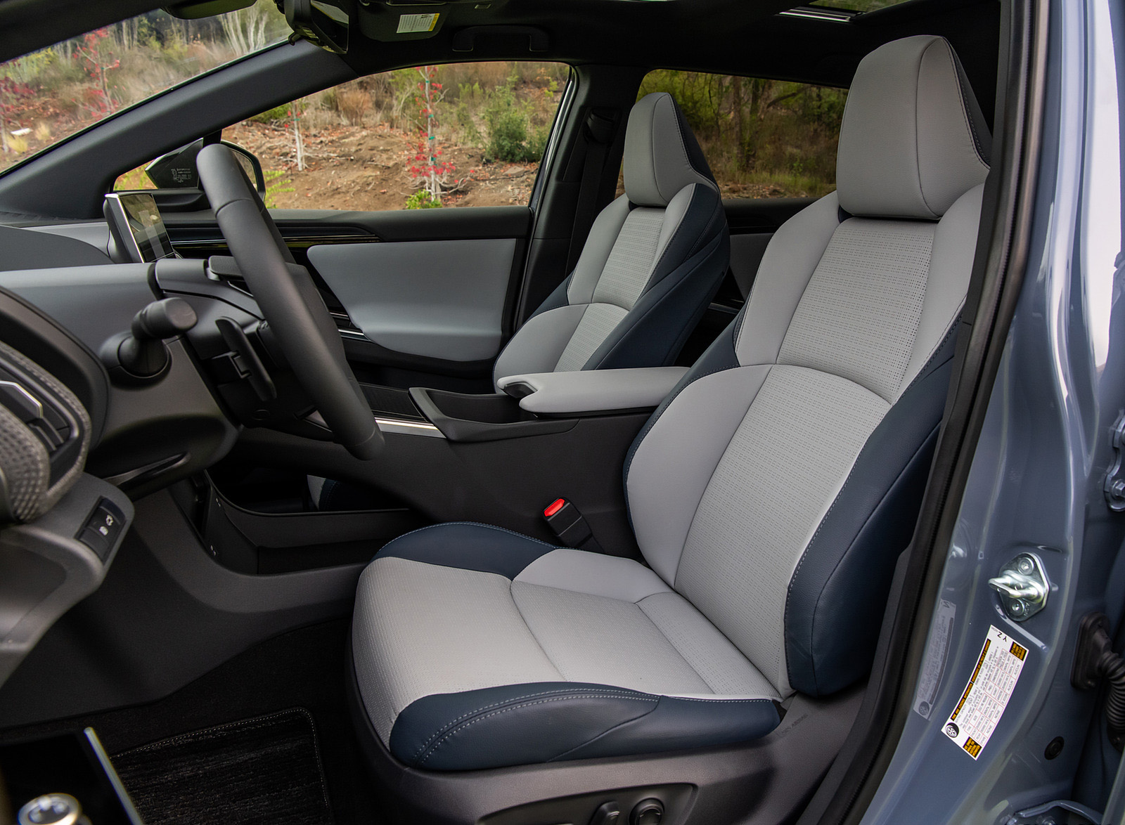 2023 Subaru Solterra Interior Front Seats Wallpapers #104 of 197