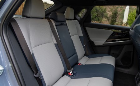 2023 Subaru Solterra Interior Rear Seats Wallpapers 450x275 (105)