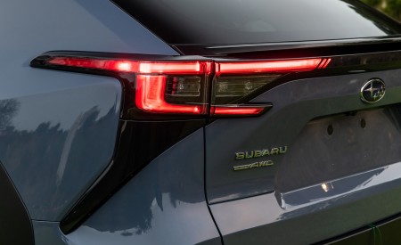 2023 Subaru Solterra Tail Light Wallpapers  450x275 (77)