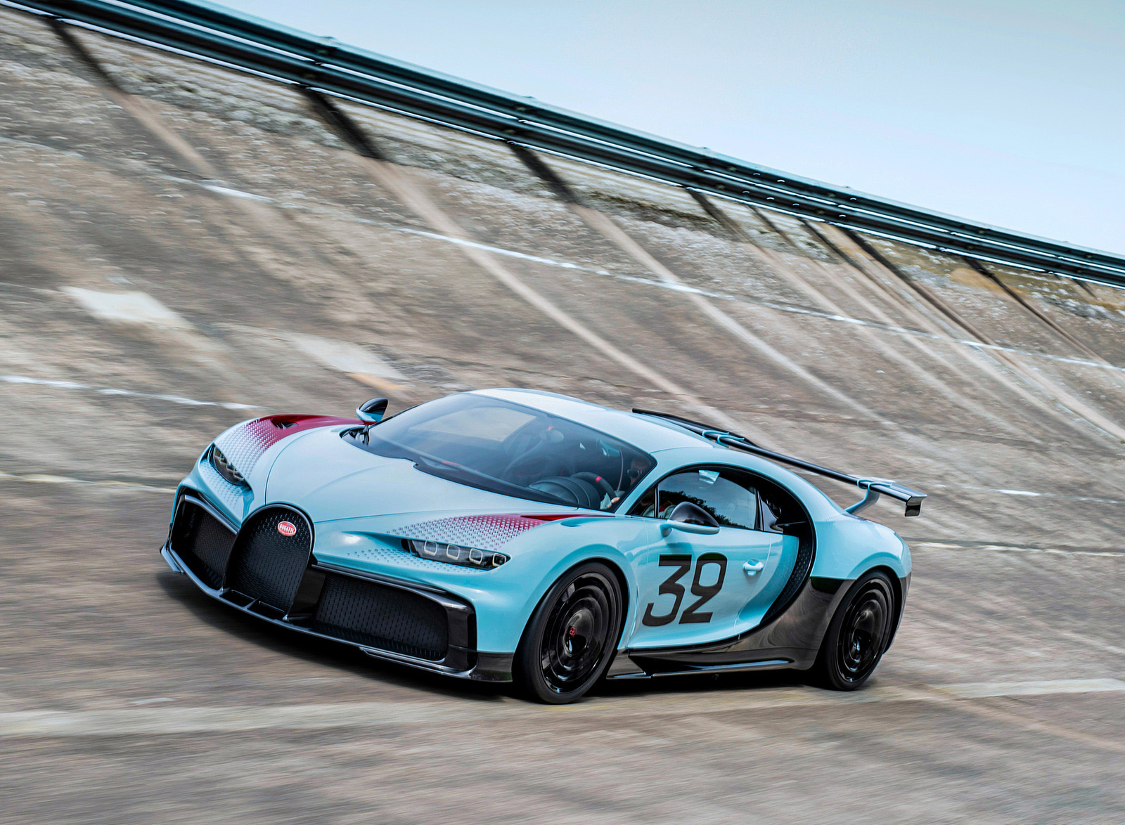 2021 Bugatti Chiron Pur Sport Grand Prix Edition Front Three-Quarter Wallpapers (1)