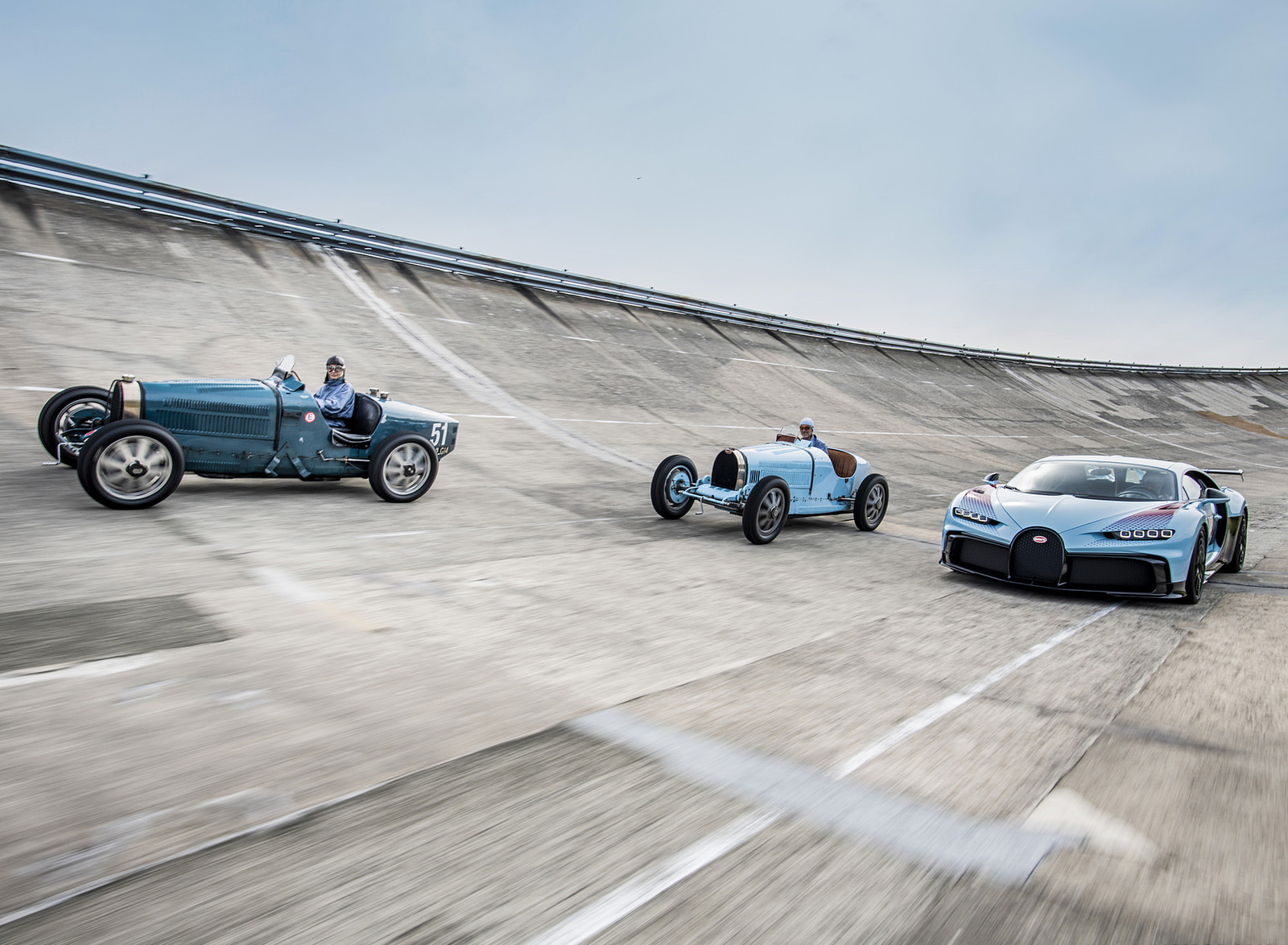 2021 Bugatti Chiron Pur Sport Grand Prix Edition Wallpapers (4)