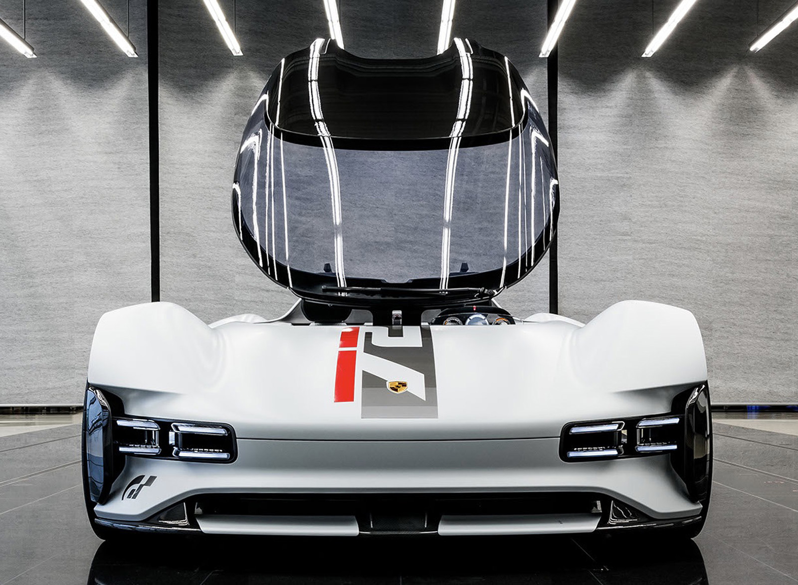 2021 Porsche Vision Gran Turismo Concept Front Wallpapers #25 of 25