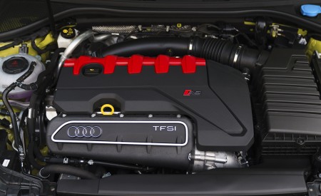 2022 Audi RS 3 Saloon Launch Edition (UK-Spec) Engine Wallpapers 450x275 (68)